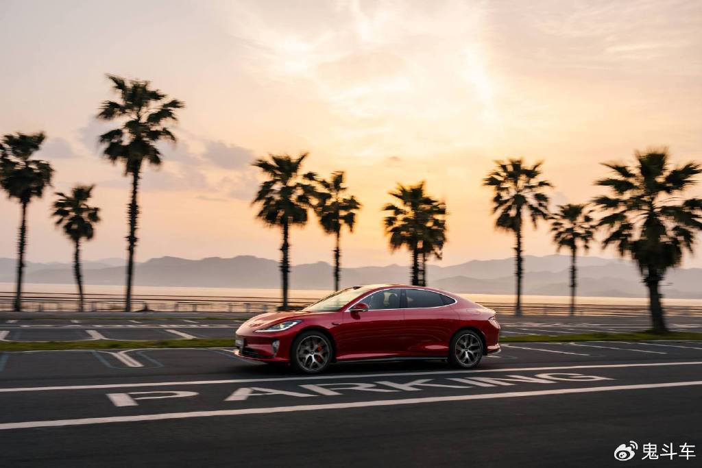 线级智能驾驶对安全冗余的严苛要求