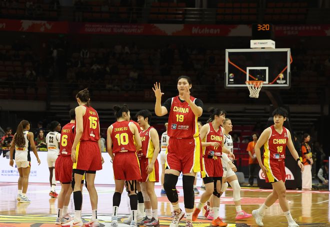 张子宇20+11难救主 中国女篮不敌比利时