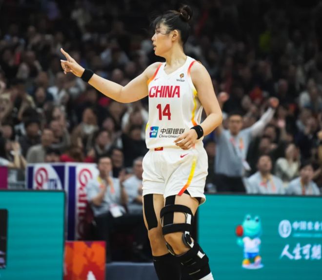 张子宇20+11难救主 中国女篮不敌比利时