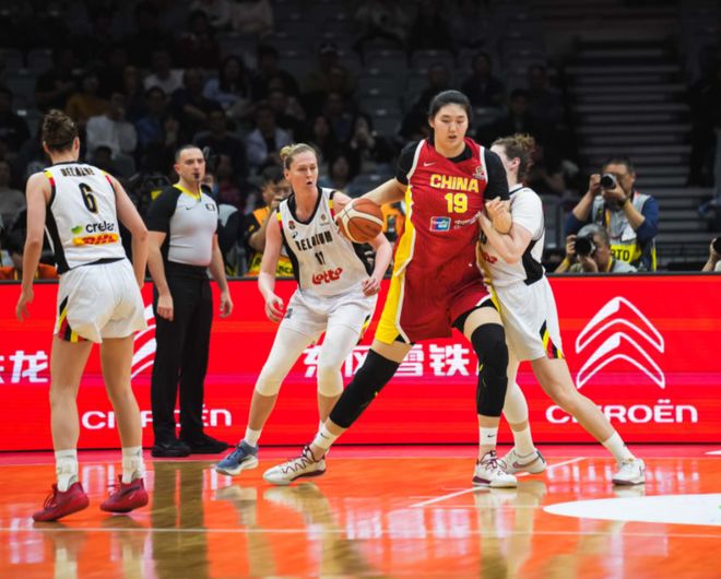 张子宇20+11难救主 中国女篮不敌比利时
