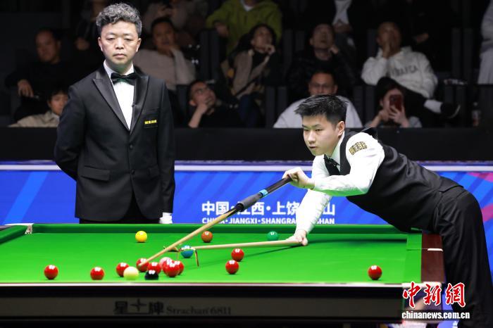 赵心童爆冷负威尔逊 无缘八强