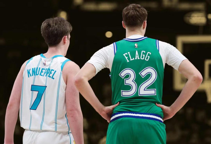 新秀克尼普尔低迷难救主，弗拉格爆发领跑最佳