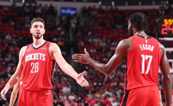 湖人残阵力克火箭，詹姆斯逆境救主助球队3-0夺